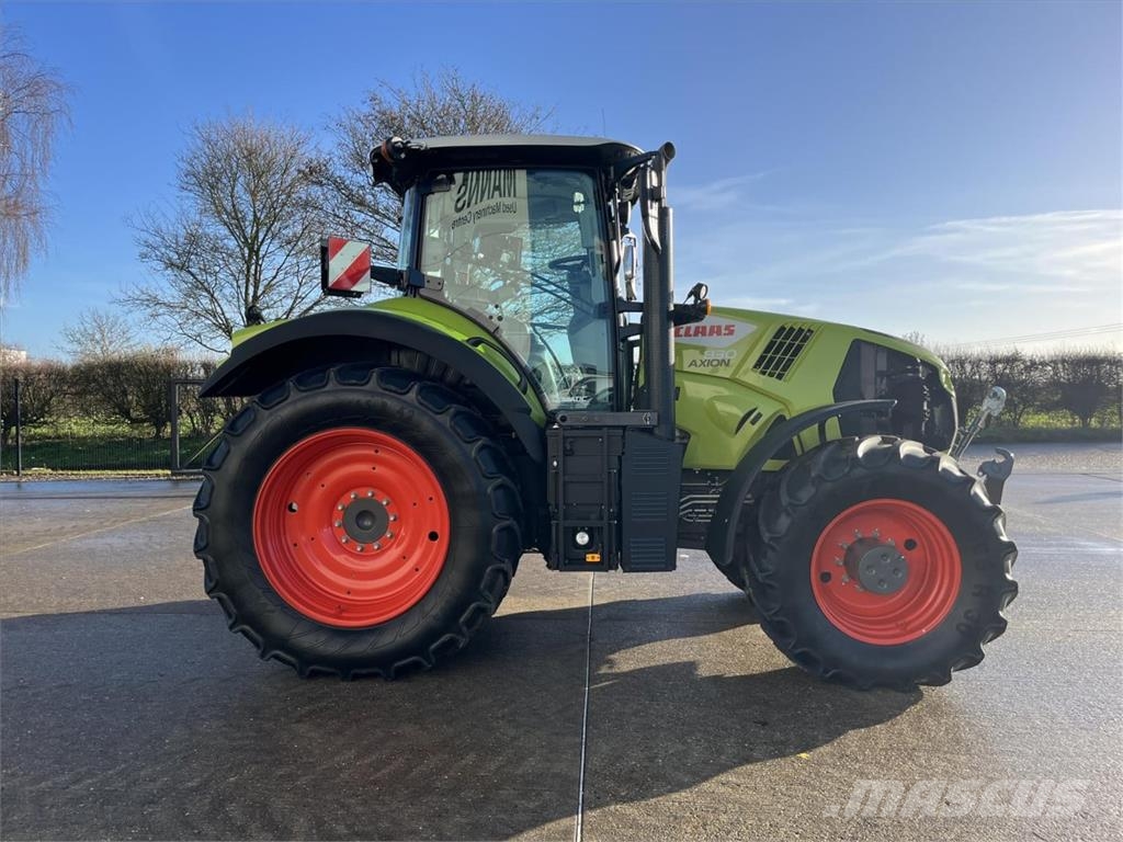 CLAAS AXION 830 CMATIC Traktorit