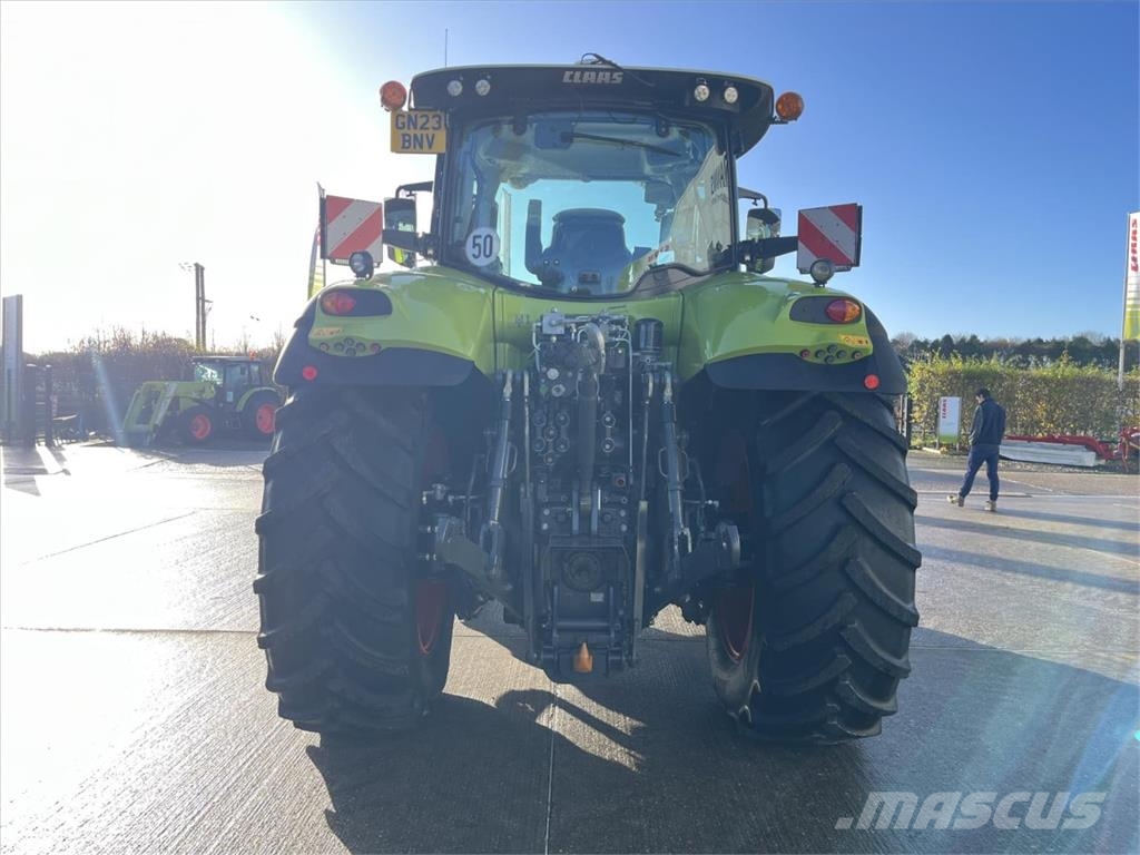 CLAAS AXION 830 CMATIC Traktorit