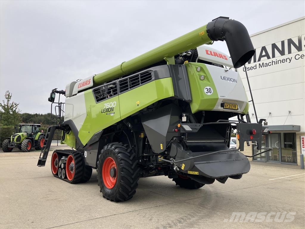 CLAAS LEXION 7600 TT Mietitrebbiatrici