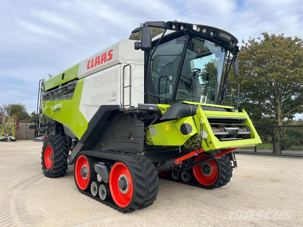 CLAAS LEXION 8700 TERRA TRAC Teraviljakombainid