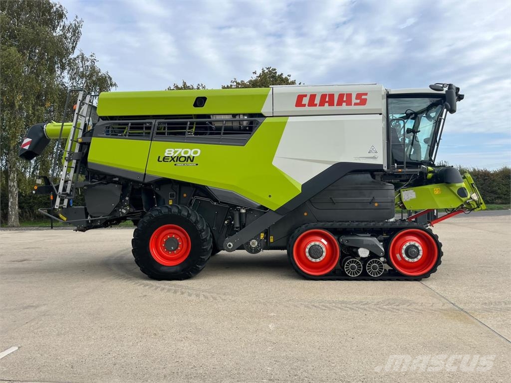 CLAAS LEXION 8700 TERRA TRAC Teraviljakombainid