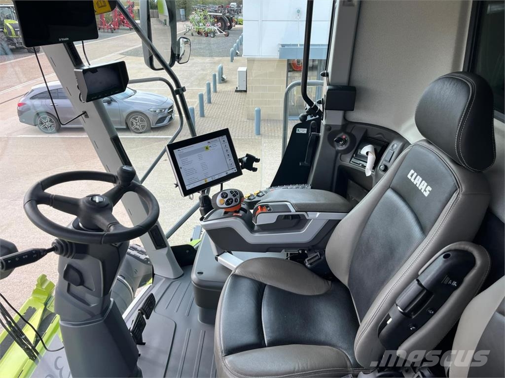 CLAAS LEXION 8700 TERRA TRAC Kombajni