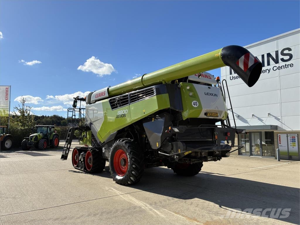 CLAAS LEXION 8800 TT Mähdrescher