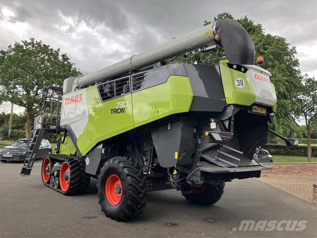 CLAAS USED 2023 TRION 730TT C/W V770 VARIO CUTTERBAR (82 حصادات