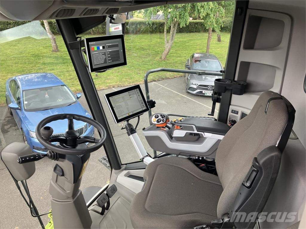 CLAAS USED 2023 TRION 730TT C/W V770 VARIO CUTTERBAR (82 حصادات