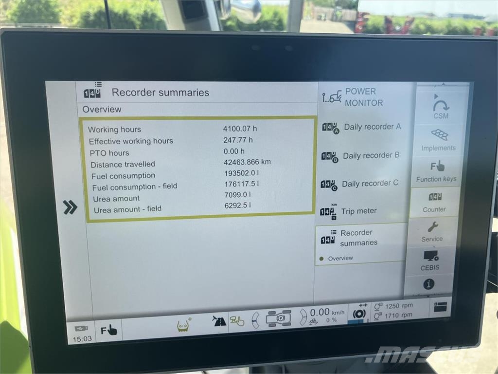 CLAAS XERION 5000 الجرارات