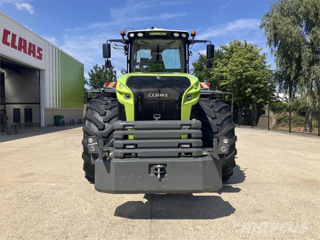 CLAAS XERION 5000 الجرارات
