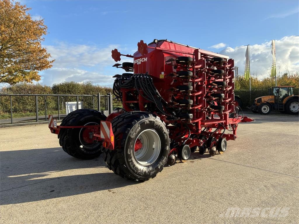 Horsch AVATAR 6.16 SD ماكينات وملحقات زراعة أخرى
