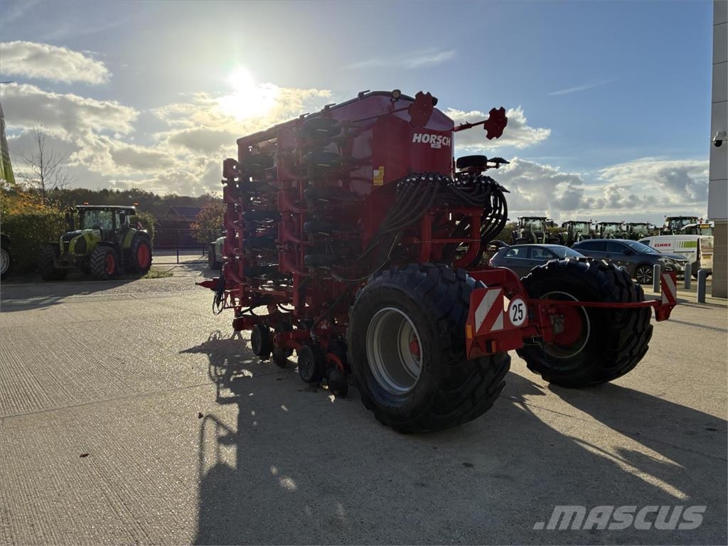 Horsch AVATAR 6.16 SD ماكينات وملحقات زراعة أخرى