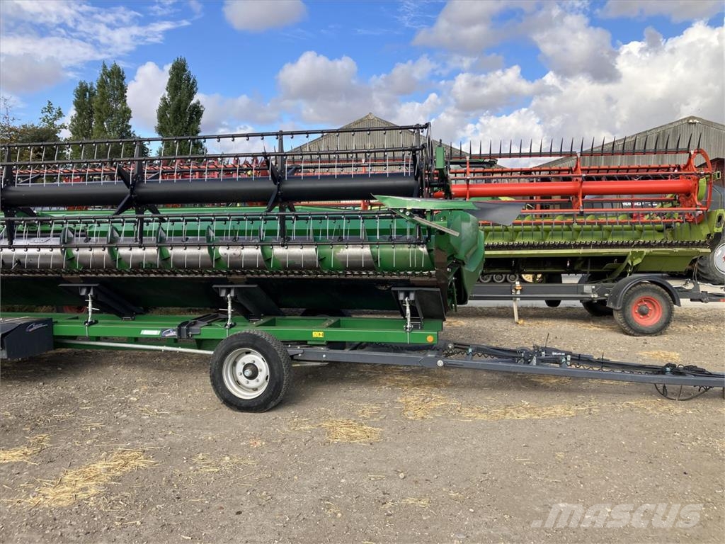 John Deere S790 Mähdrescher