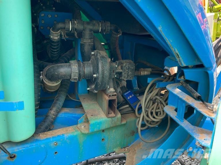 Berthoud 4000 L SPRAYER Pulverizadores arrastrados