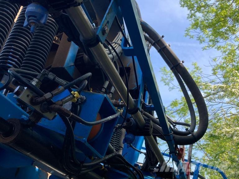 Berthoud 4000 L SPRAYER Pulverizadores arrastrados