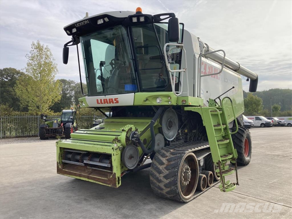 CLAAS USED 2007 LEXION 580TT C/W V900 CUTTERBAR Mähdrescher