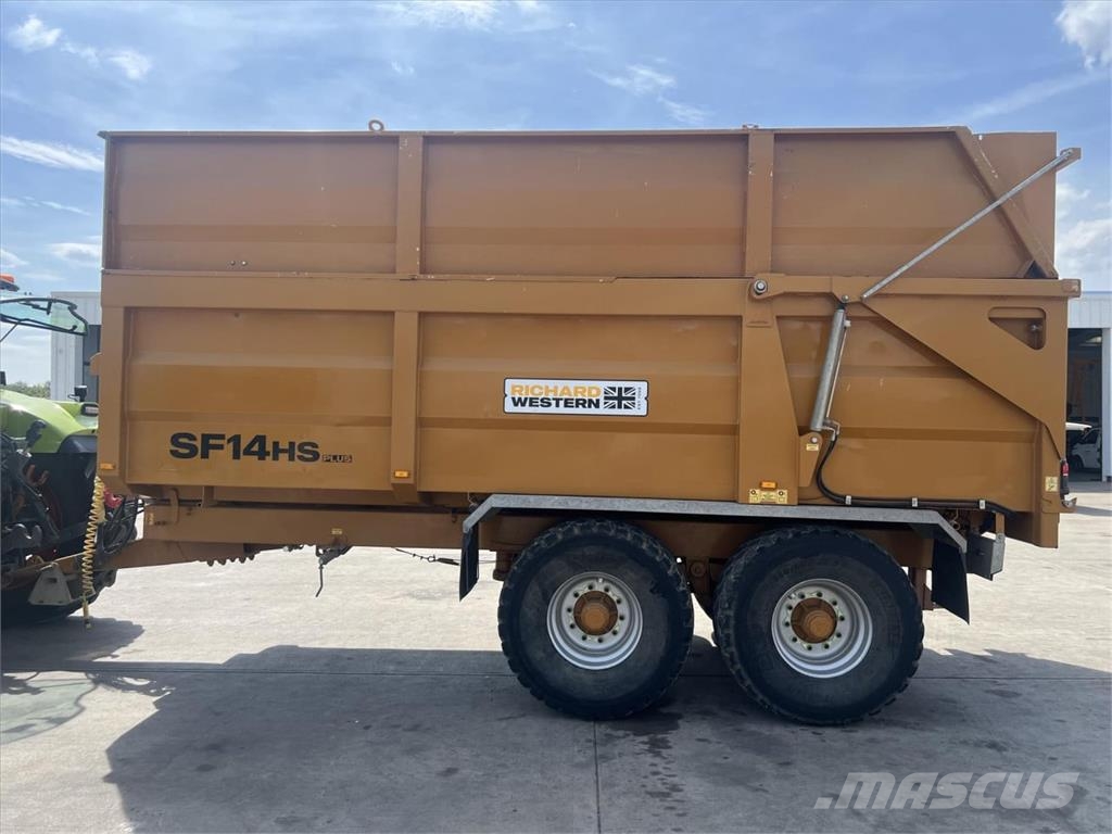 Richard Western SF14 HS PLUS , SILAGE TRAILER, 560 TYRES, HYD DOOR Andre vogne