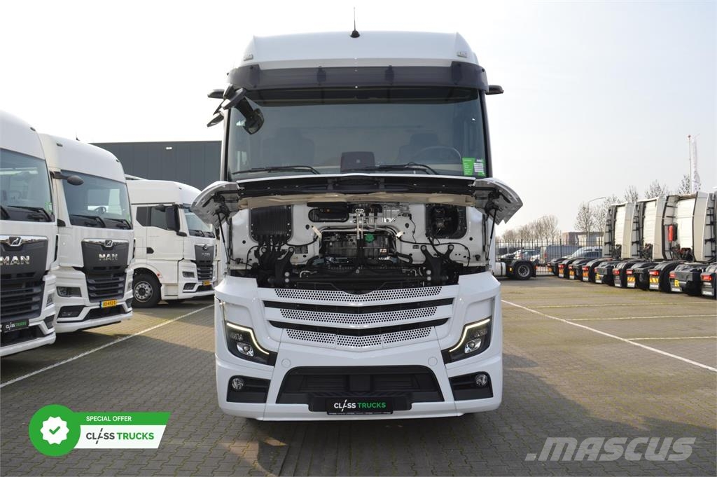 Mercedes-Benz Actros 5 1845 BigSpace MirrorCam Sattelzugmaschinen
