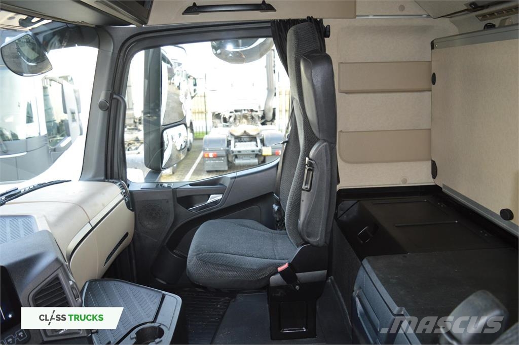 Mercedes-Benz Actros 5 1845 BigSpace وحدات الجر