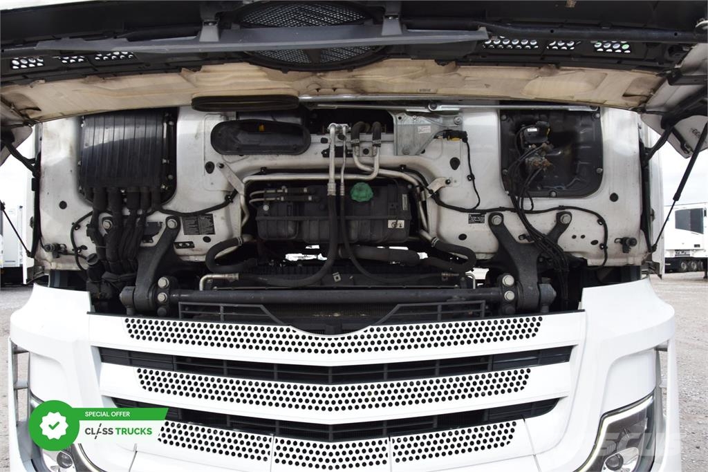 Mercedes-Benz Actros 5 1845 BigSpace وحدات الجر