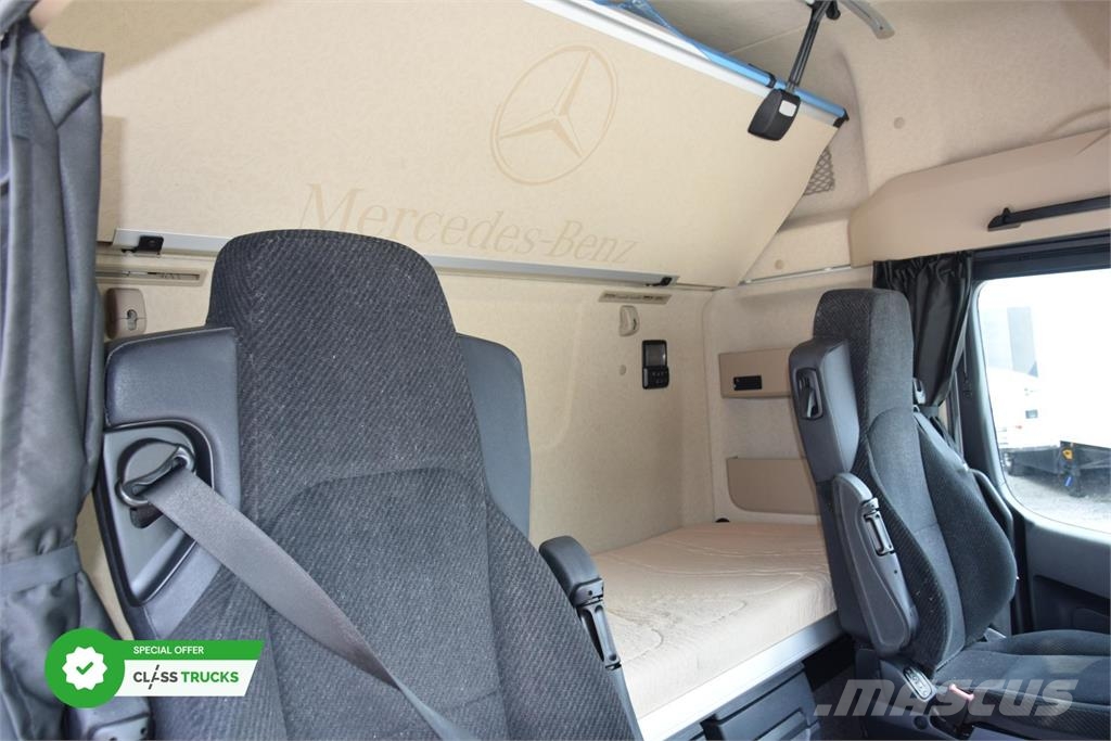 Mercedes-Benz Actros 5 1845 BigSpace MirrorCam Nyergesvontatók