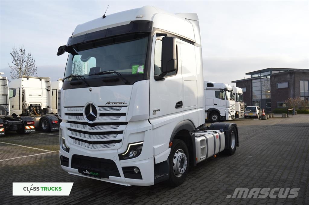 Mercedes-Benz Actros 5 1845 BigSpace وحدات الجر