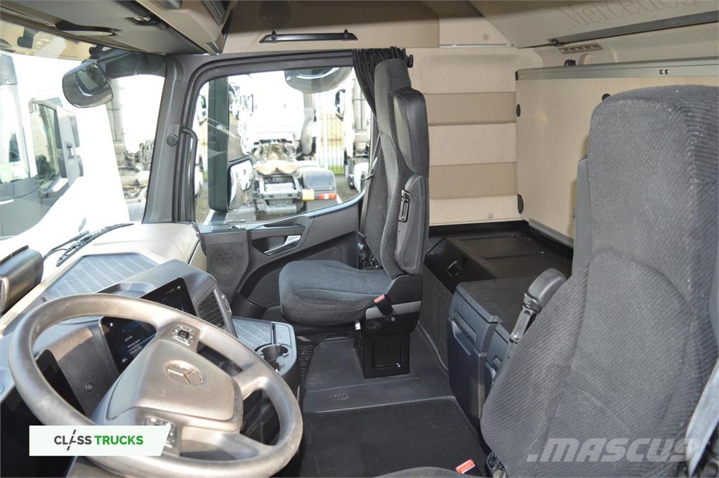 Mercedes-Benz Actros 5 1845 BigSpace وحدات الجر