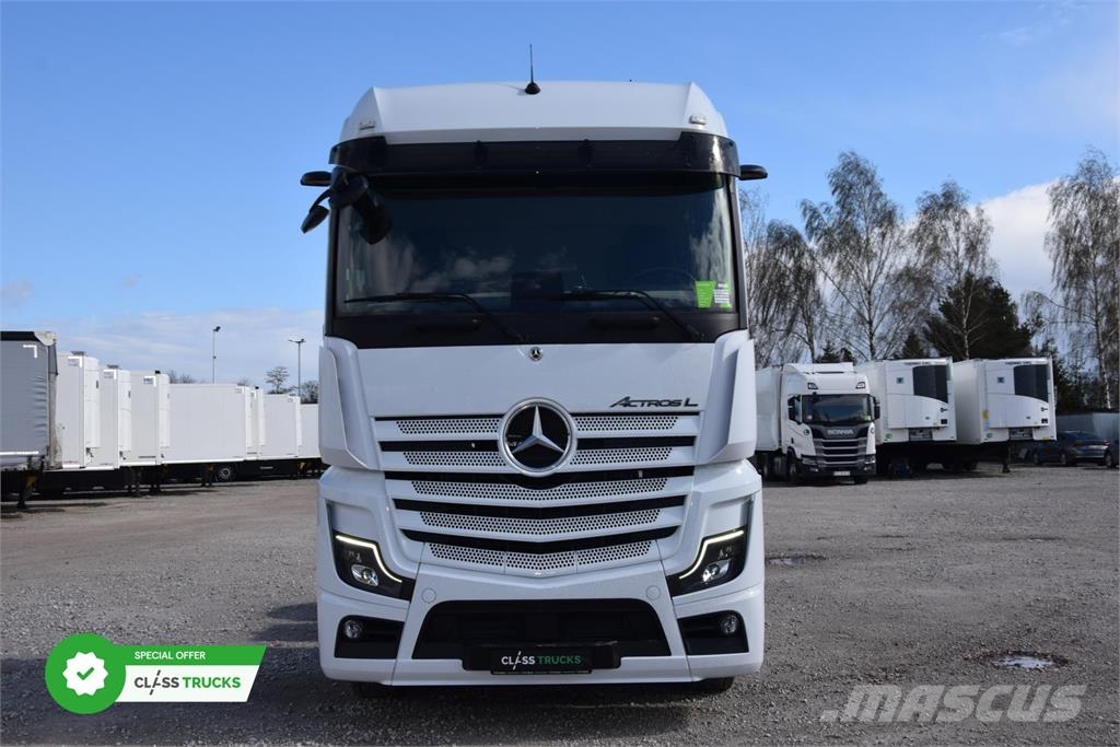 Mercedes-Benz Actros 5 1845 BigSpace MirrorCam 牵引车