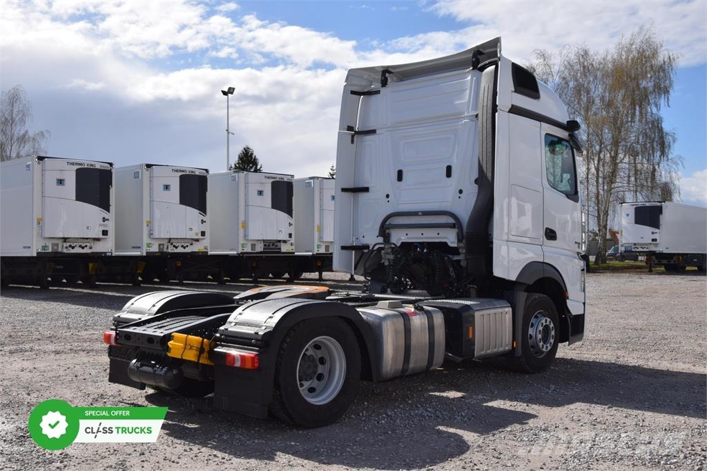 Mercedes-Benz Actros 5 1845 BigSpace MirrorCam 牵引车