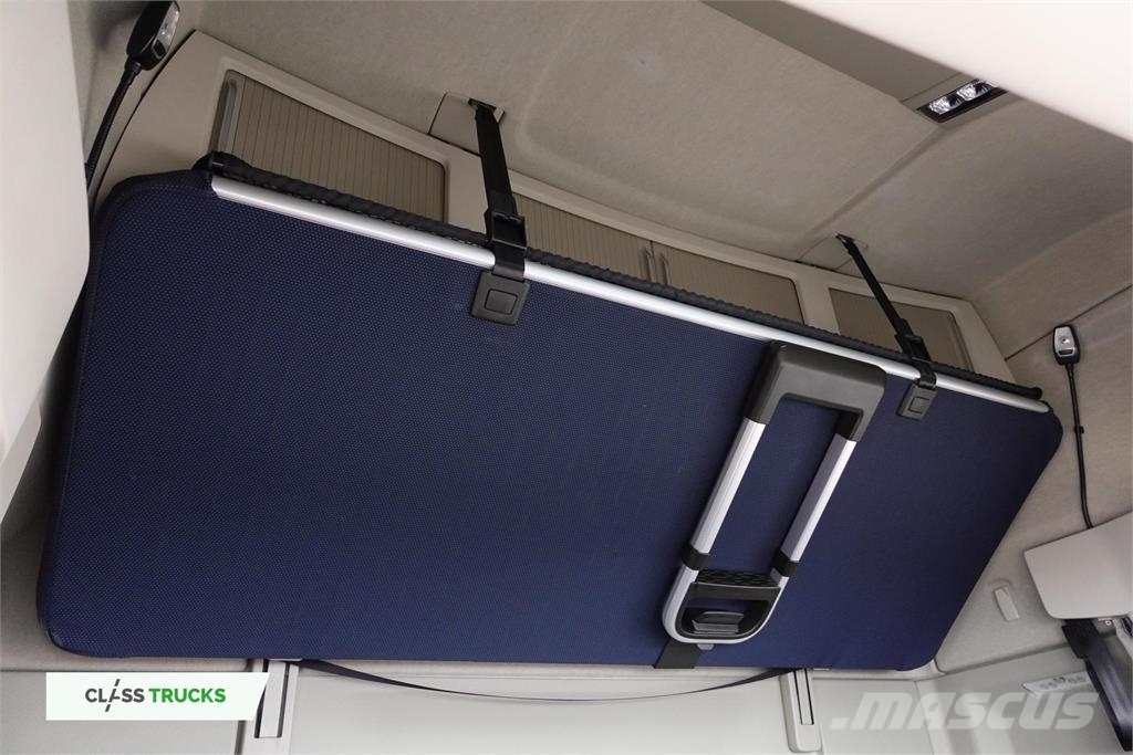 Volvo FH 460 Globetrotter XL i-Save I-ParkCool TCT1 Trekkers
