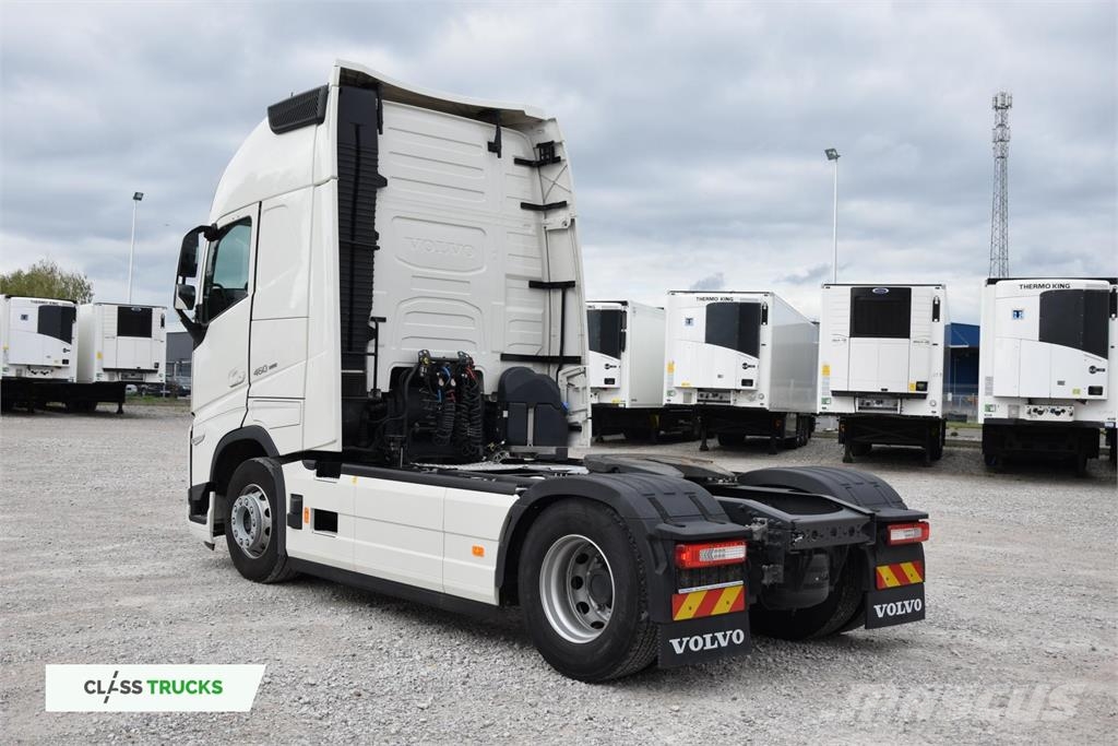 Volvo FH 460 Globetrotter XL i-Save Side Skirts وحدات الجر