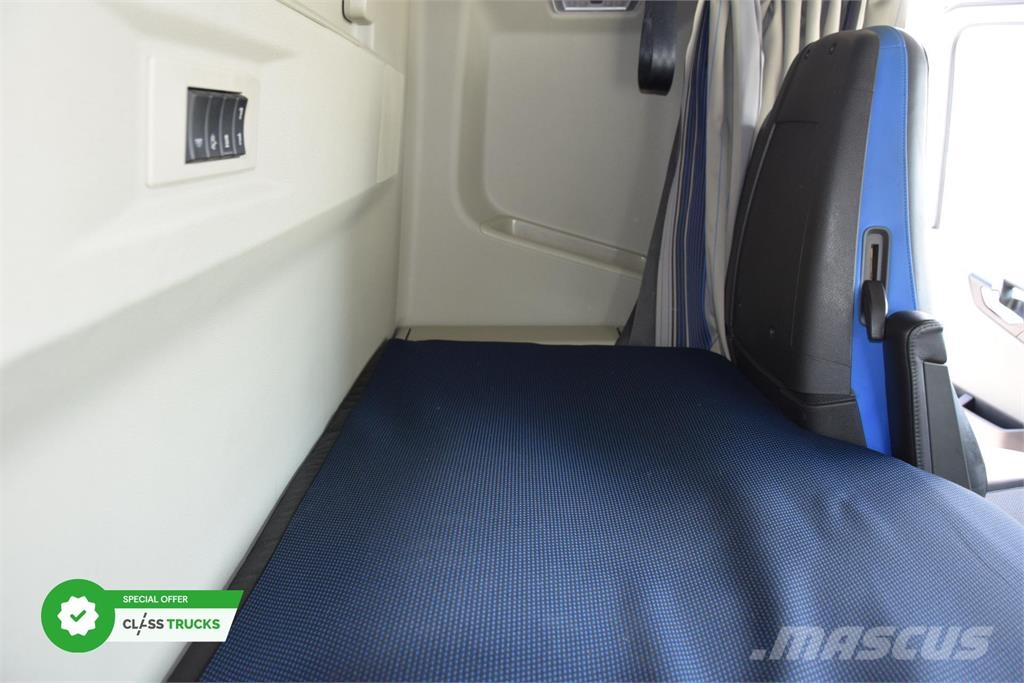 Volvo FH 460 XL i-Save I-ParkCool Retarder ADR Vetopöytäautot