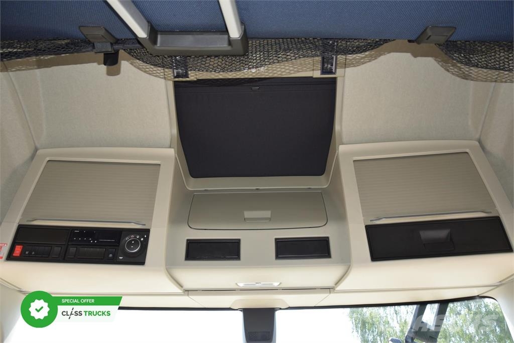 Volvo FH 460 XL i-Save I-ParkCool Retarder ADR Vetopöytäautot