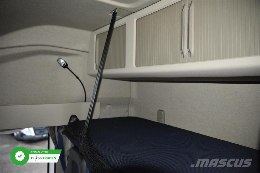 Volvo FH 500 Globetrotter XL Vetopöytäautot