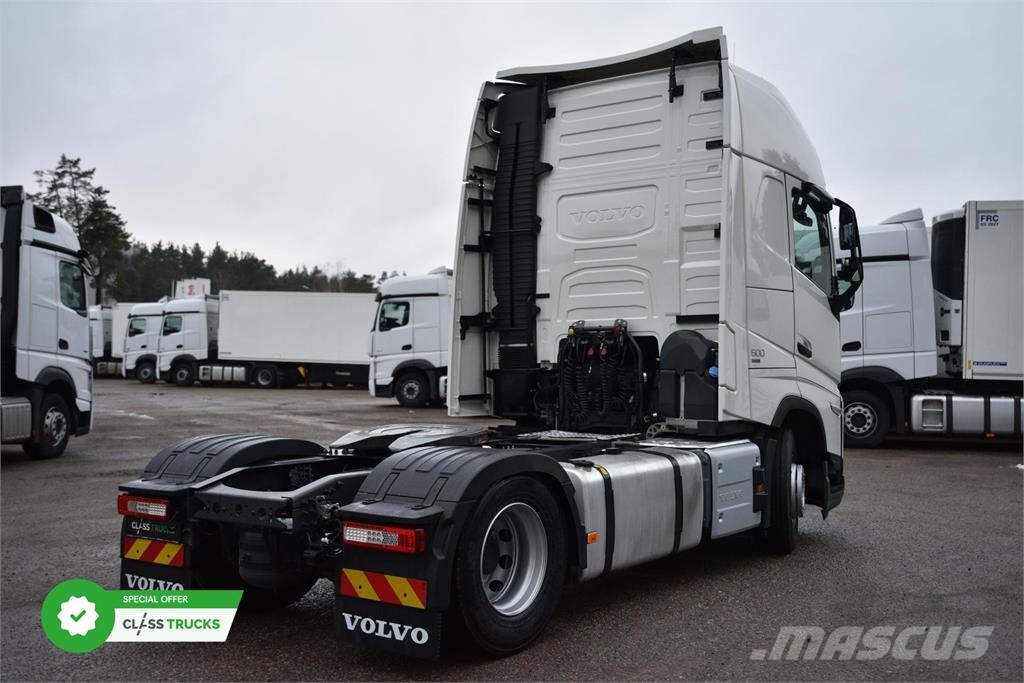Volvo FH 500 Globetrotter XL Vetopöytäautot