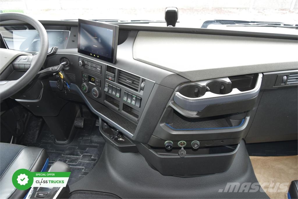 Volvo FH 500 Globetrotter XL I-ParkCool Adaptive cruise Cavalos mecânicos