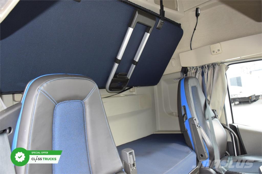 Volvo FH 500 Globetrotter XL I-ParkCool Adaptive cruise Cavalos mecânicos