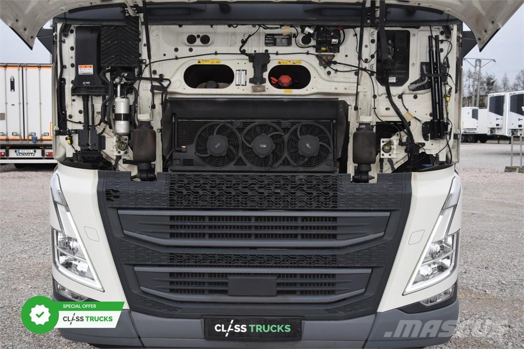 Volvo FH 500 Globetrotter XL I-ParkCool Adaptive cruise Cavalos mecânicos