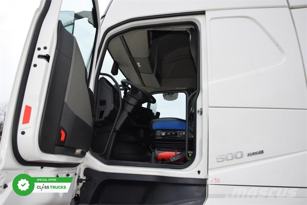 Volvo FH 500 Globetrotter XL I-ParkCool Adaptive cruise Cavalos mecânicos