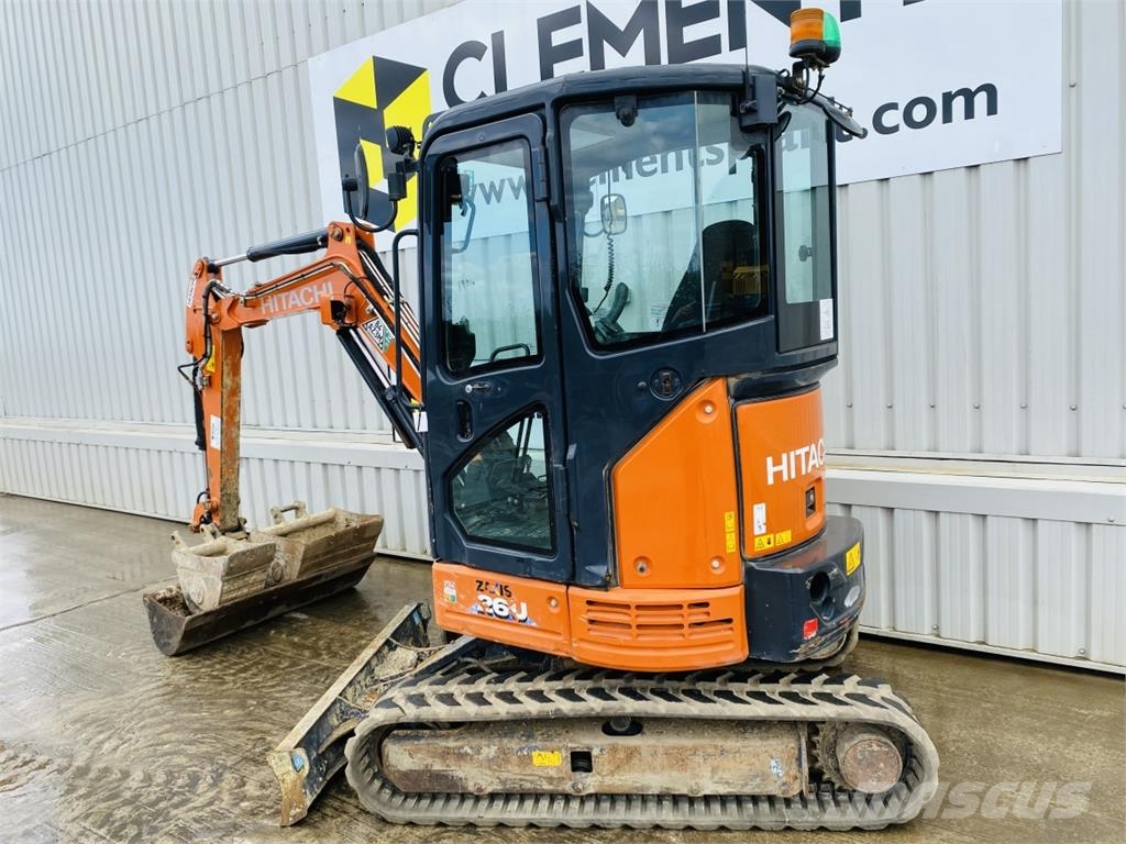 Hitachi ZX26U-6CR Minibagger < 7t