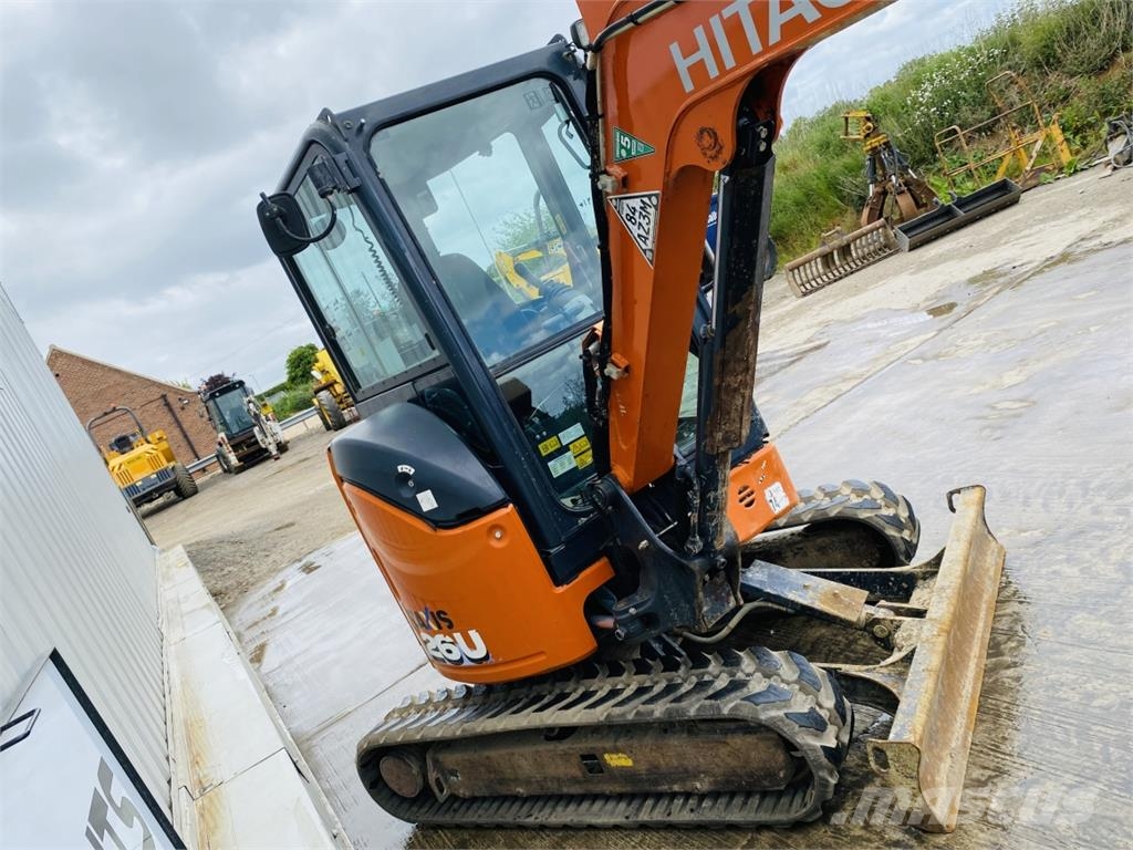 Hitachi ZX26U-6CR Minibagger < 7t