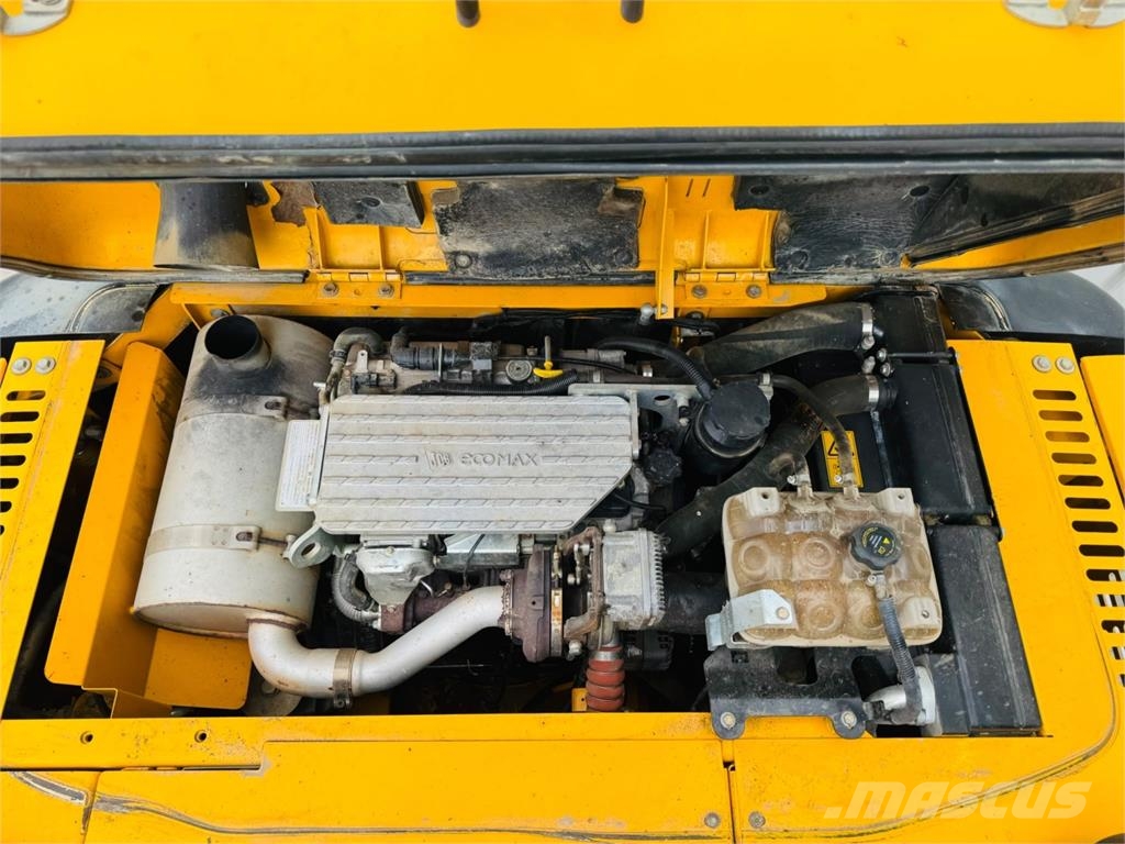 JCB JS145LC Escavatori cingolati