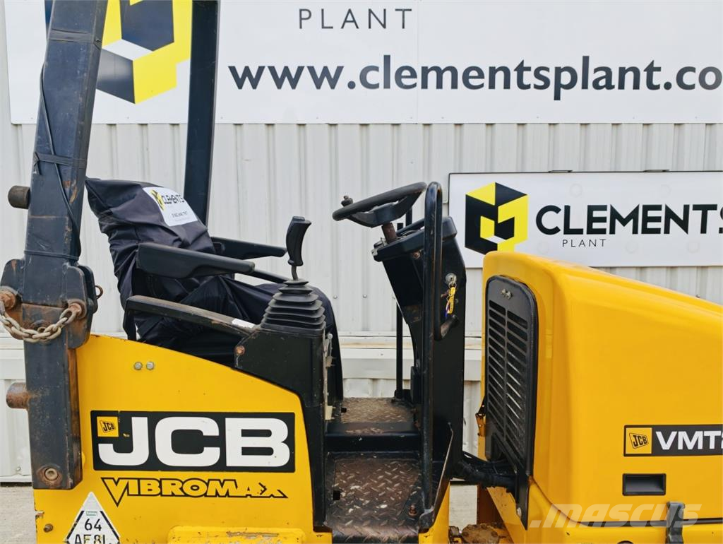 JCB VMT260 مداحل ثنائية الاسطوانة