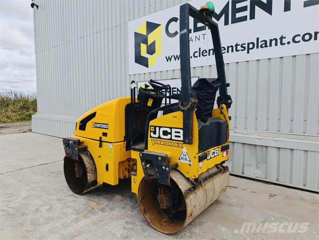JCB VMT260 مداحل ثنائية الاسطوانة