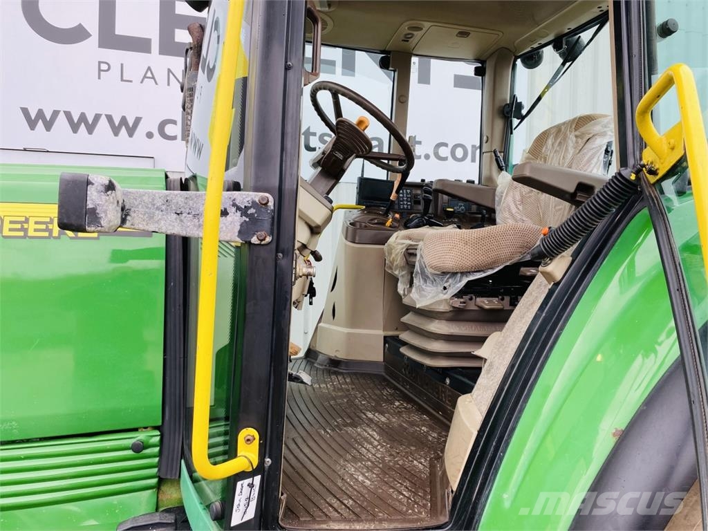 John Deere 6520 Tractors