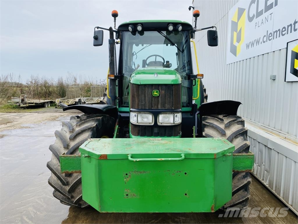 John Deere 6520 Tractors