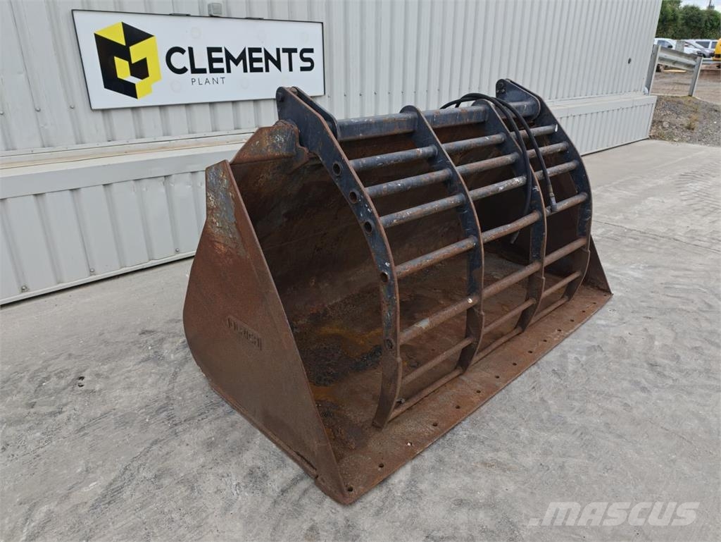 Manitou Grab Bucket Other