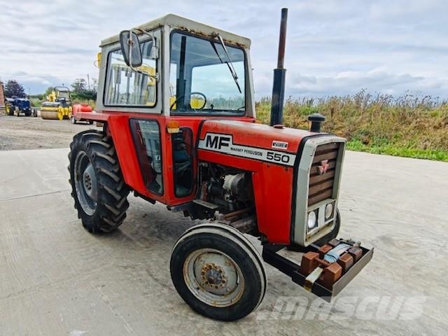 Massey Ferguson 550 Traktori