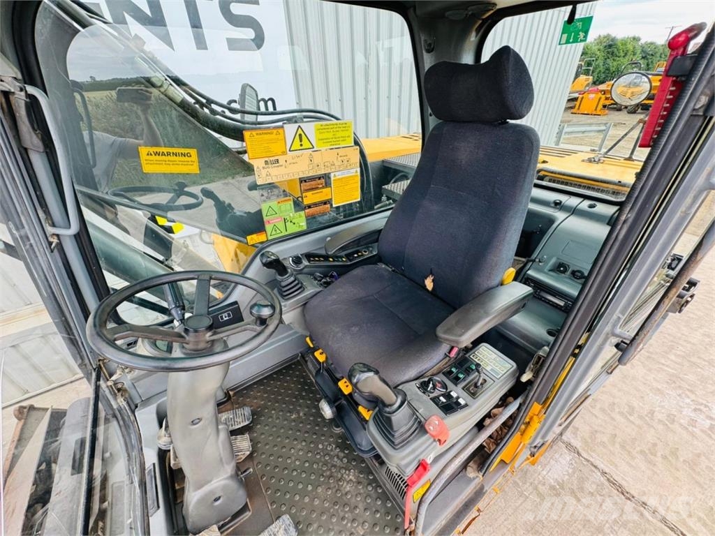 Volvo EW140B Paletli ekskavatörler