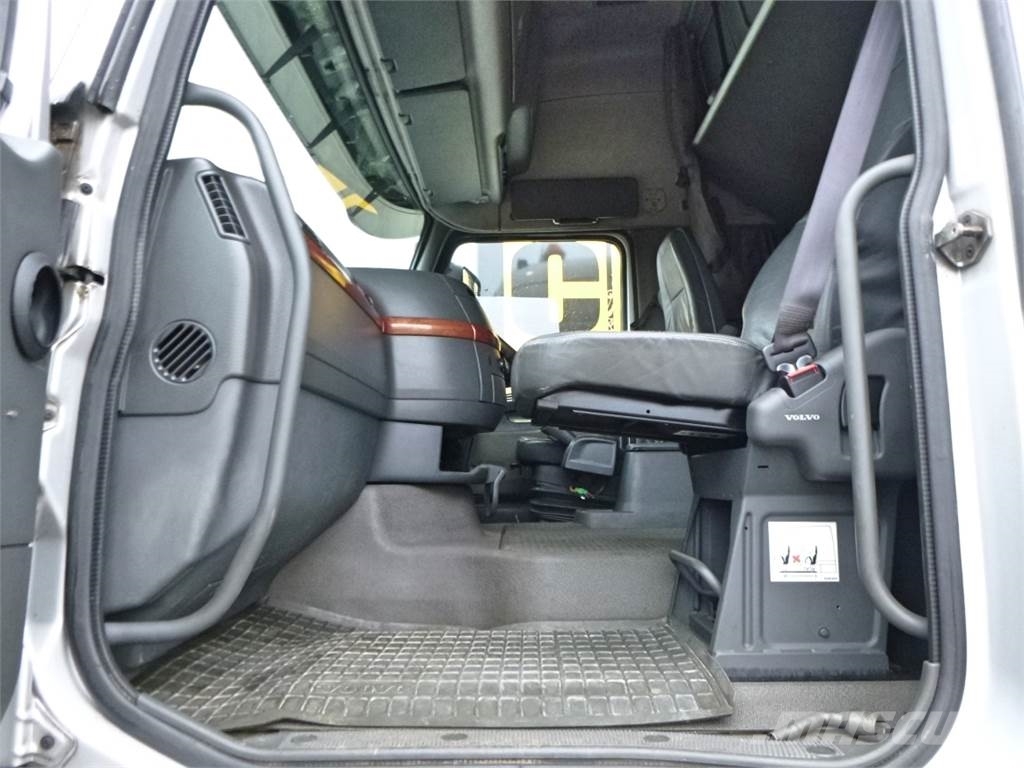 Volvo FH12 Globetrotter XL Cab Muut koneet