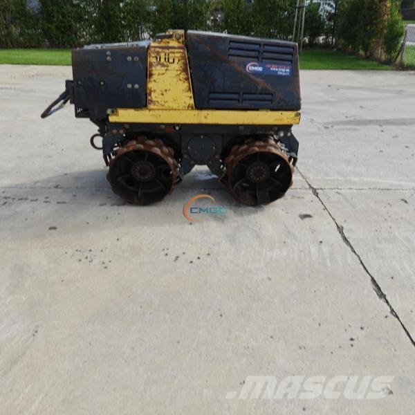 Bomag BMP851 Pinnasetihendajad