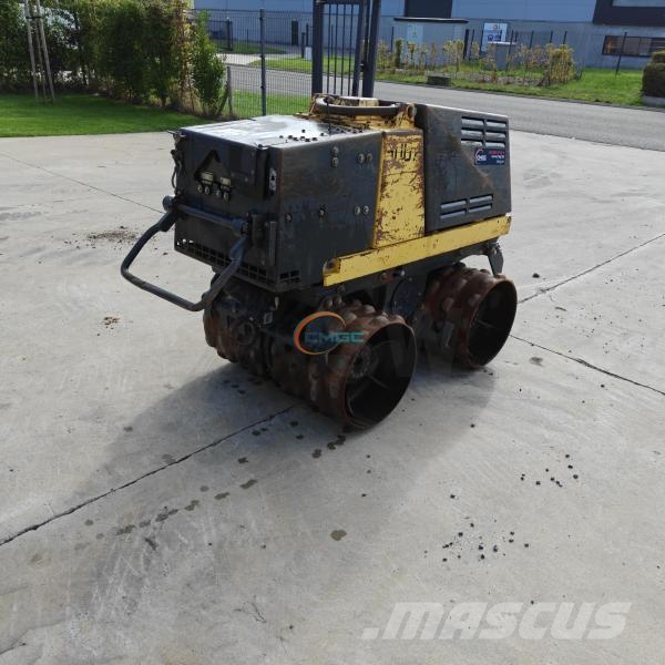 Bomag BMP851 Pinnasetihendajad