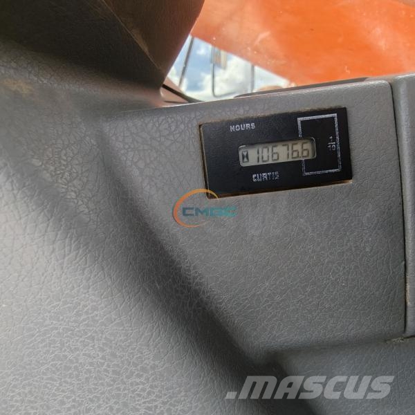 Doosan DX235LCR-7 Excavadoras de ruedas